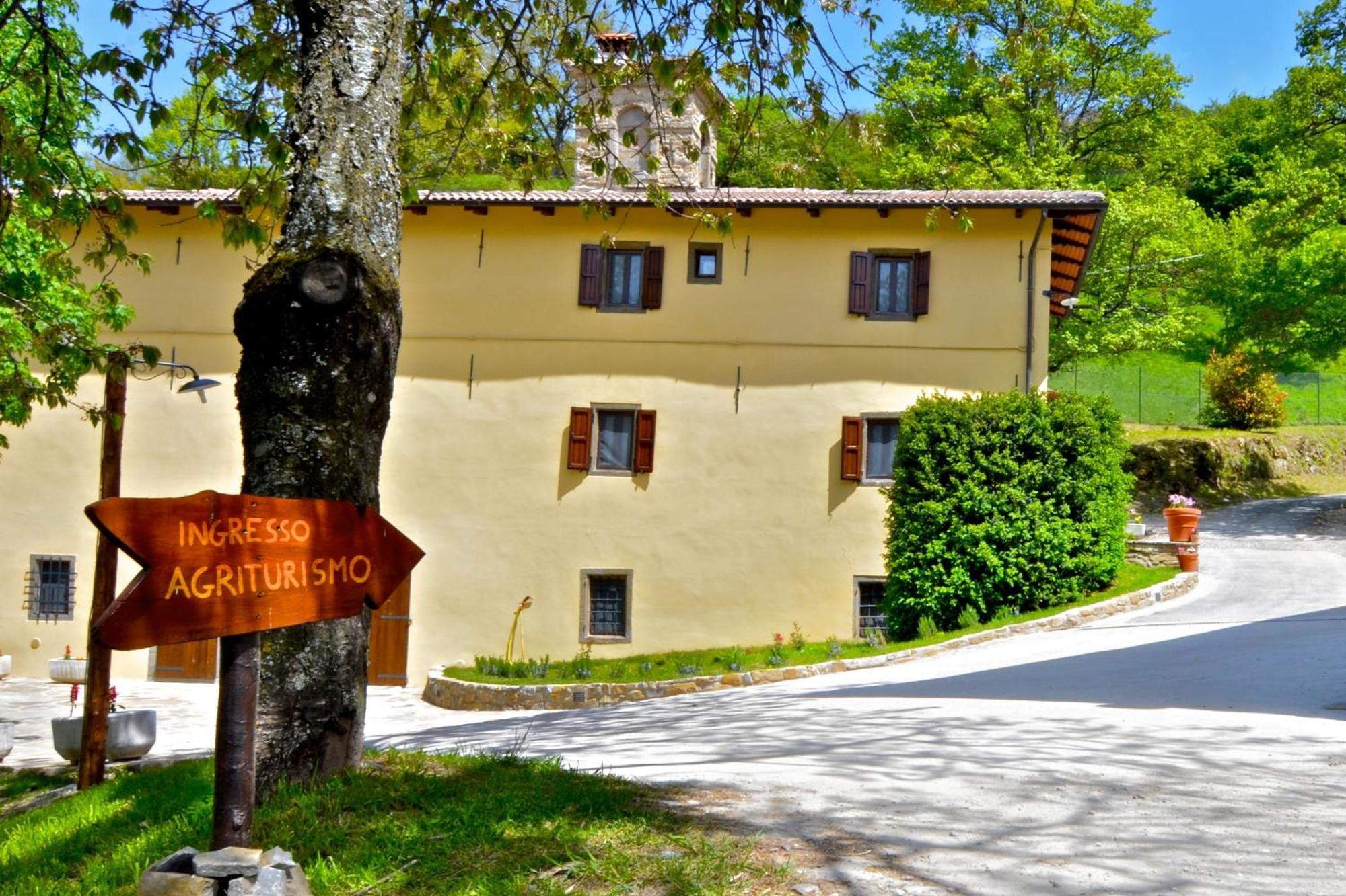 Agriturismo Il Passeggere Bruscoli Bagian luar foto