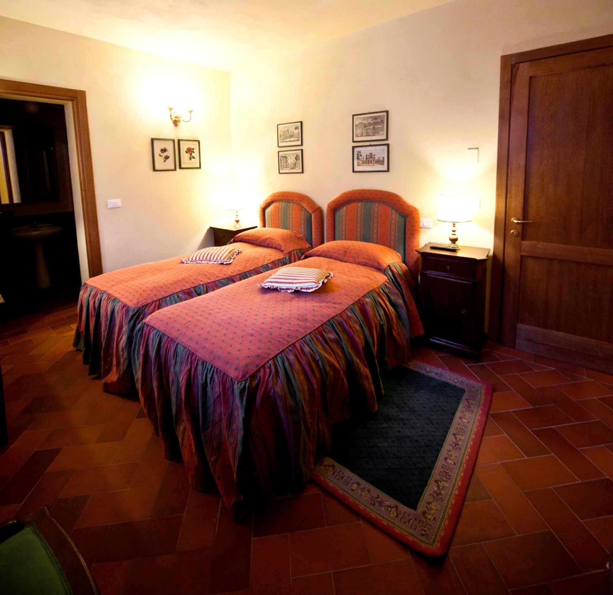 Agriturismo Il Passeggere Bruscoli Bagian luar foto