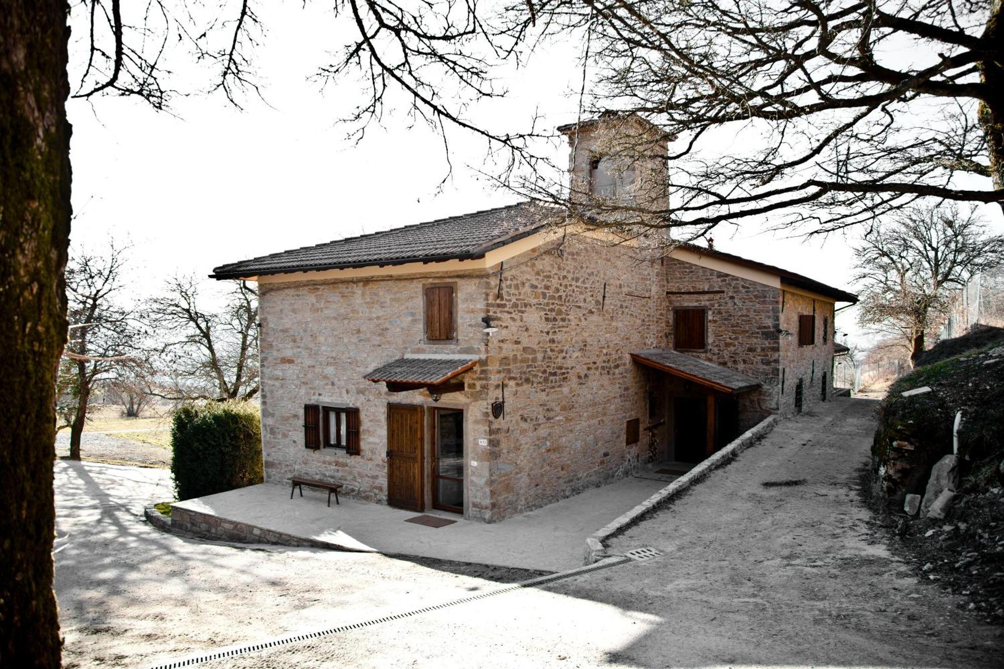 Agriturismo Il Passeggere Bruscoli Bagian luar foto